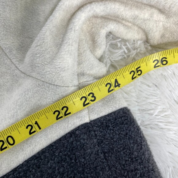 Disney POOH Cream Gray Eeyore Kangaroo Pocket Fleece Womens Pullover L - Picture 8 of 9